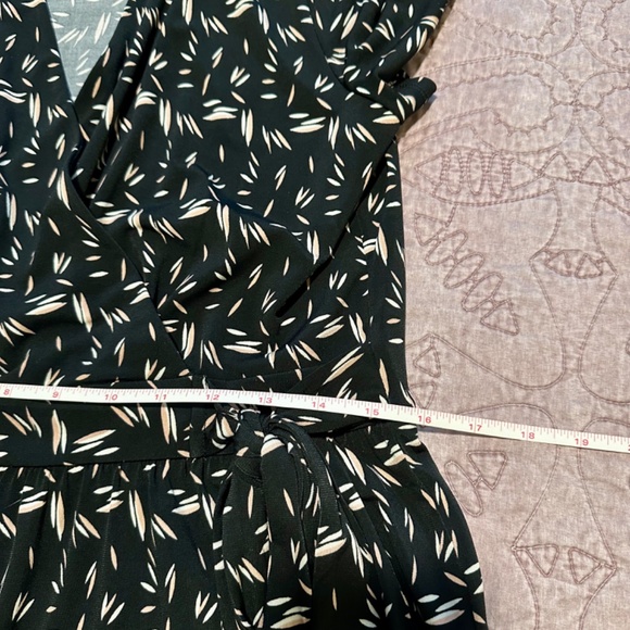 Muse Petite XLP jumper, black with pink & tan pattern. - Picture 8 of 16